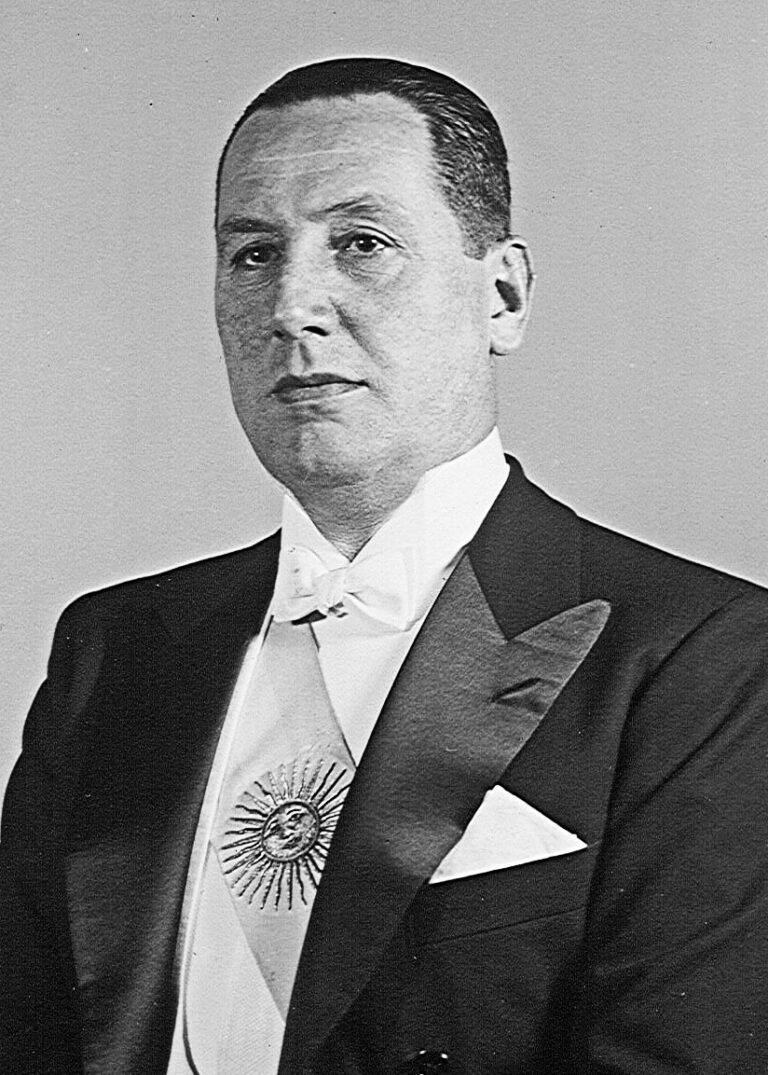 Бомбардировка Пласа-де-Майо и свержение Перона (1955)
