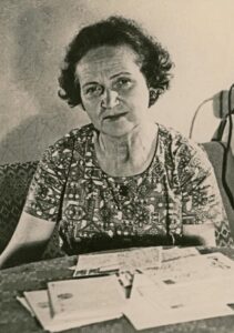 Дина Проничева