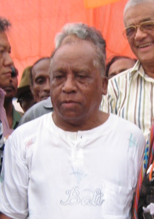 Франсишку Шавьер ду Амарал (1937-2012)