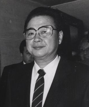 Ли Пэн (1928-2019)