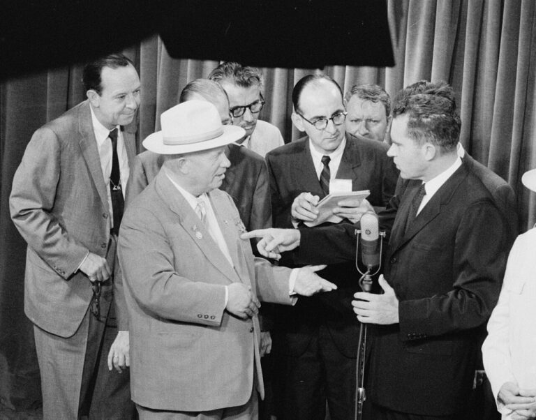 «Кухонные дебаты» и визит Хрущева в США (1959)