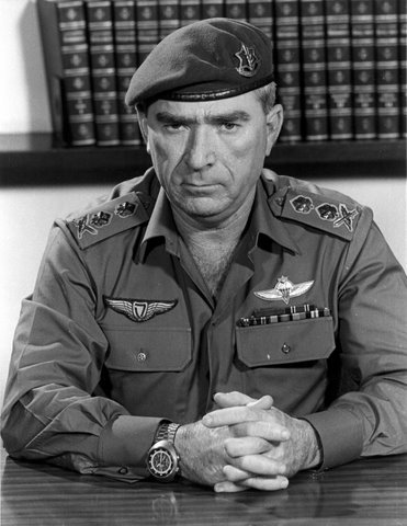 Рафаэль Эйтан (1929-2004)