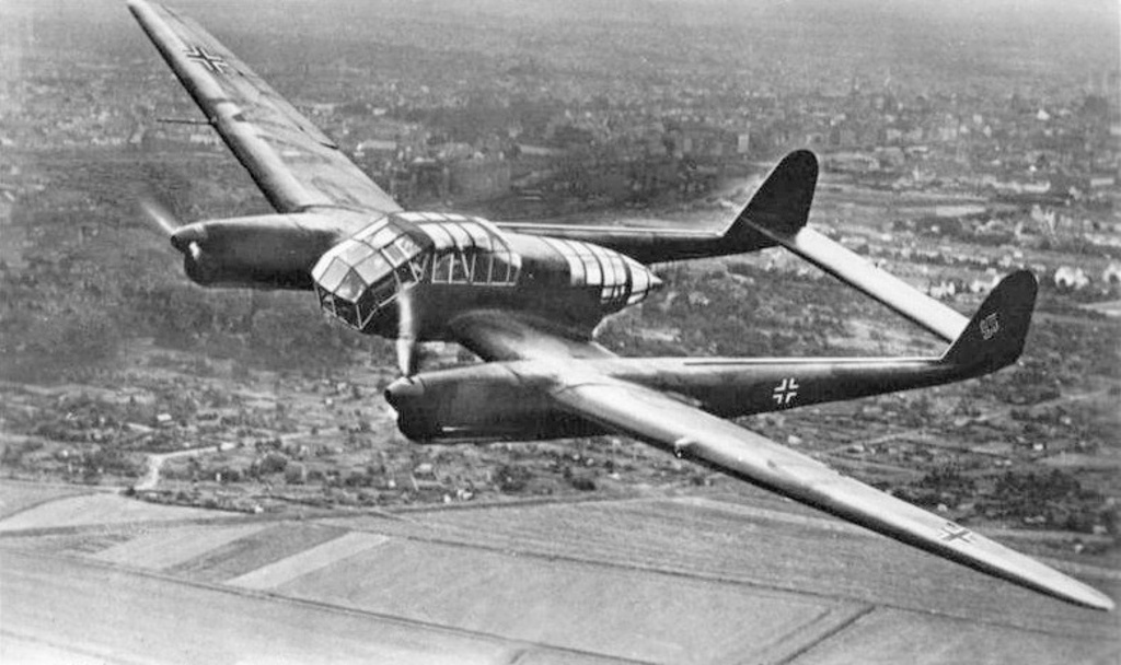 Самолет-разведчик Focke Wulf Fw189