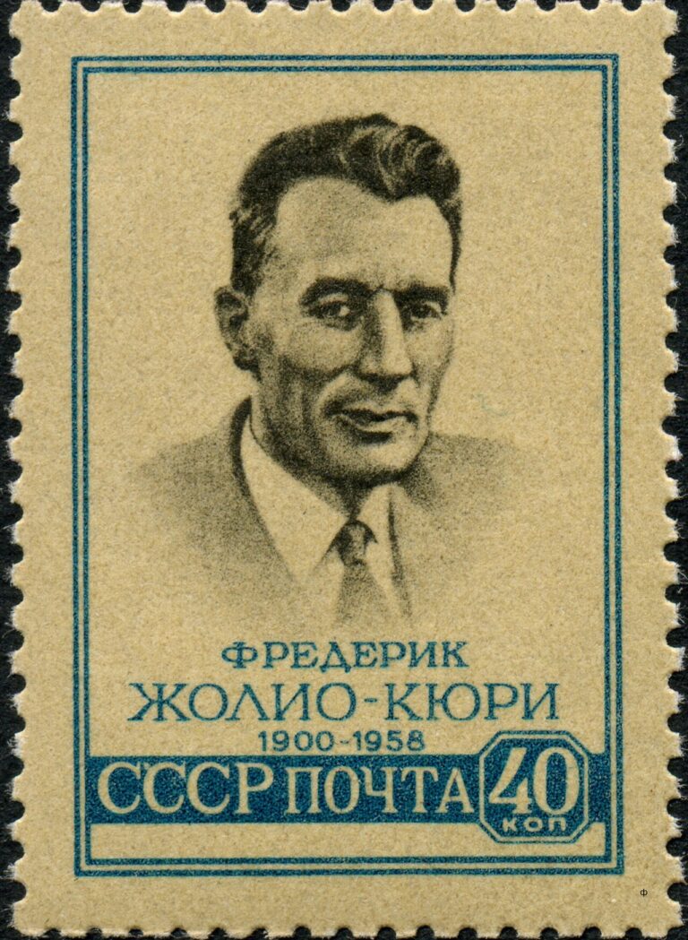 Открытие искусственной радиоактивности Жолио-Кюри (1934)