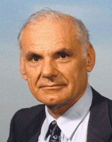 Лоуренс Робертс (1937-2018)