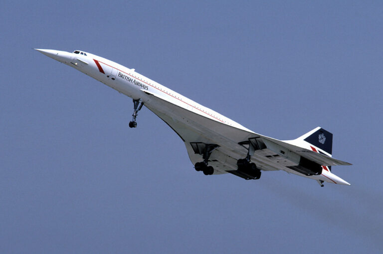 Первые полеты Boeing 747 и «Конкорда» (1969)