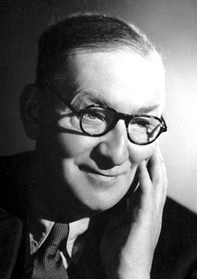 Джон Кокрофт (1897-1967)