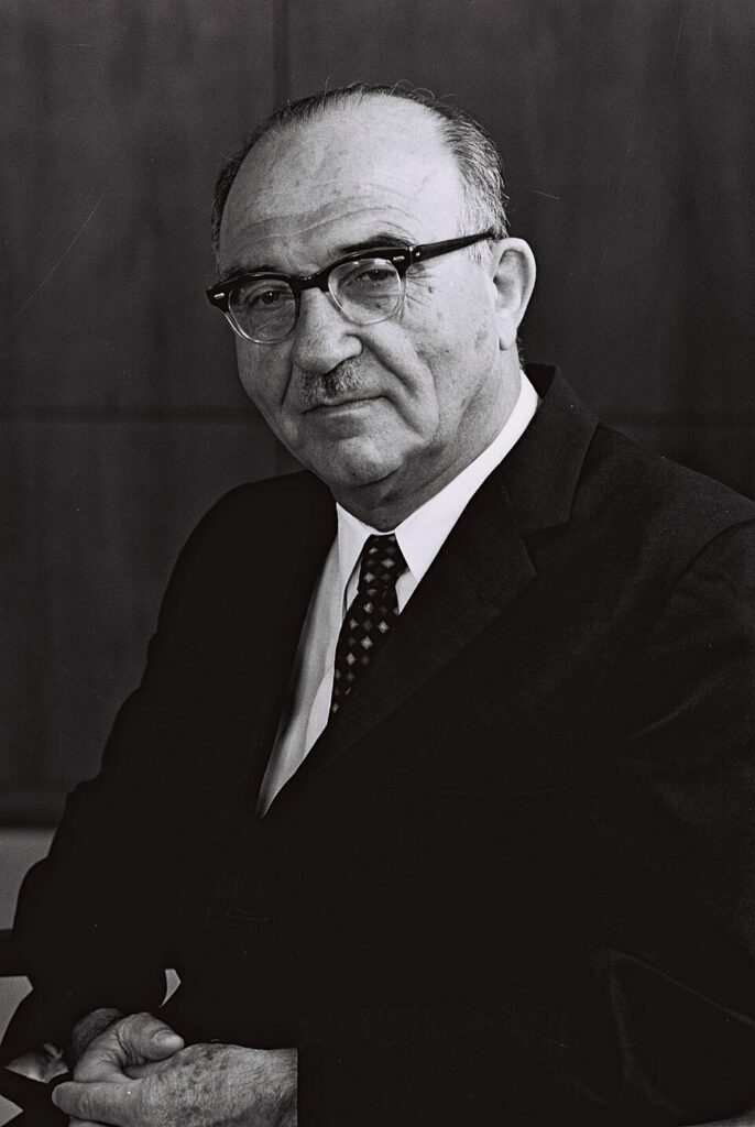 Леви Эшколь (1895-1969)