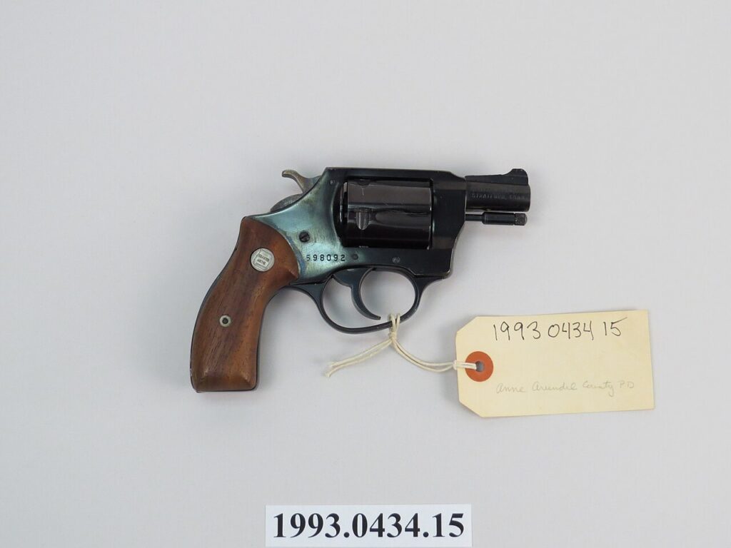 Револьвер Charter Arms Undercover.38 Special