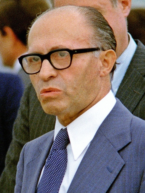 Менахем Бегин (1913-1992)