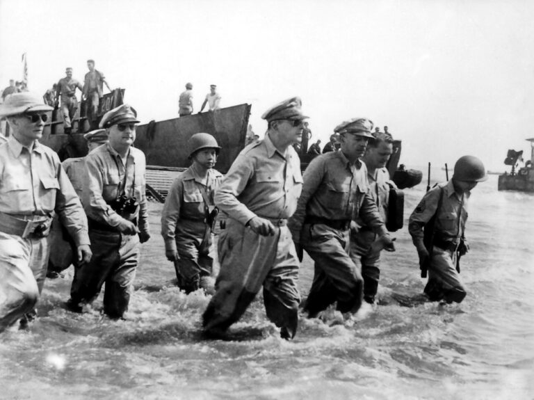 Возвращение американцев на Филиппины (1944-1945)