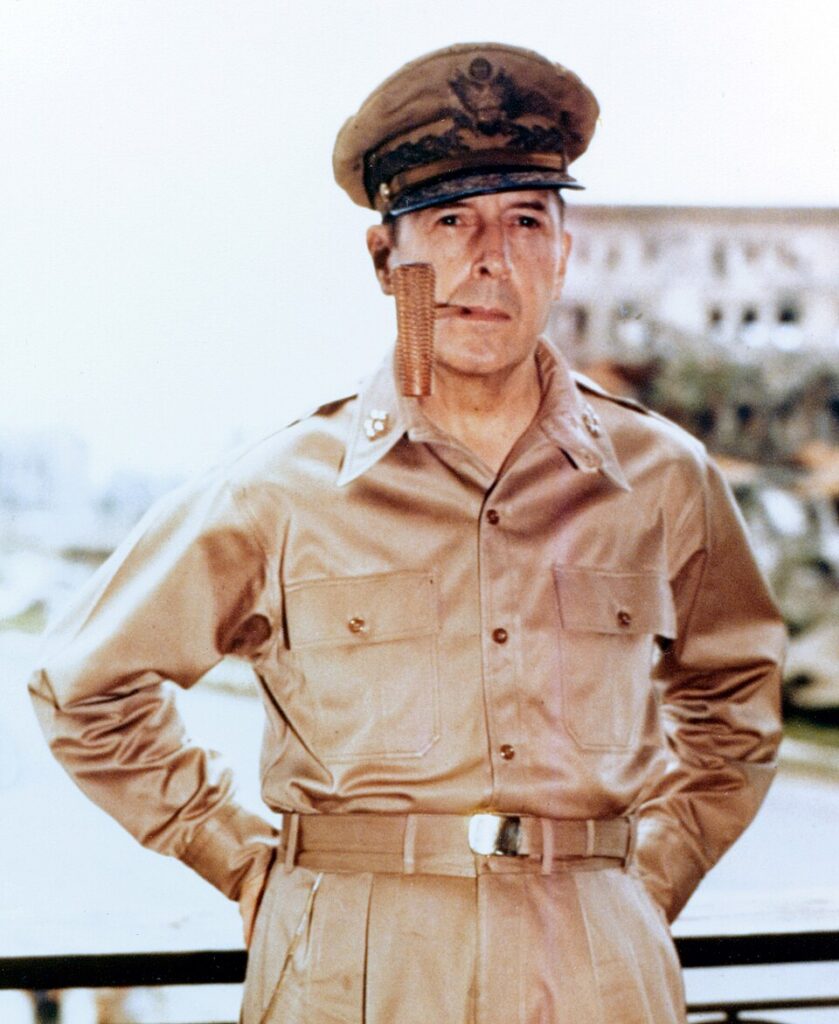 Дуглас Макартур (1880-1964)