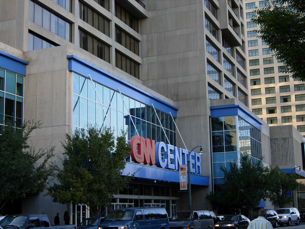 Офис CNN Center [англ.] в Атланте в штате Джорджия